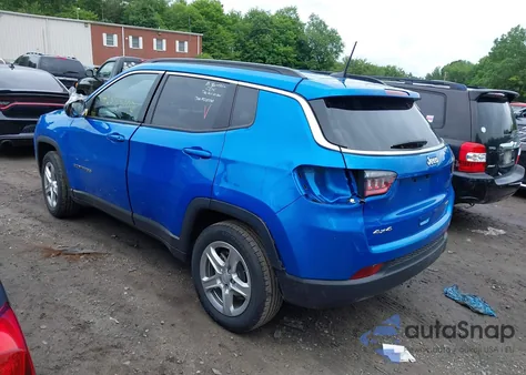 2024 Jeep Compass Latitude 4X4 from USA, damaged, VIN 3C4NJDBN9RT606397